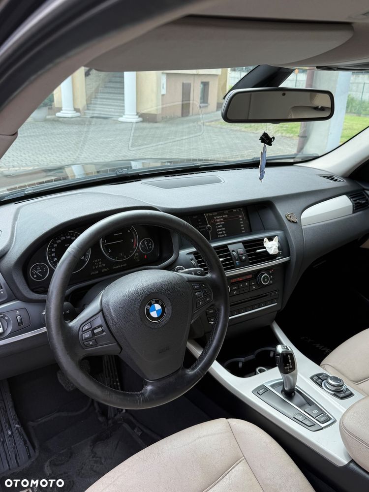 BMW X3 xDrive20d - 7