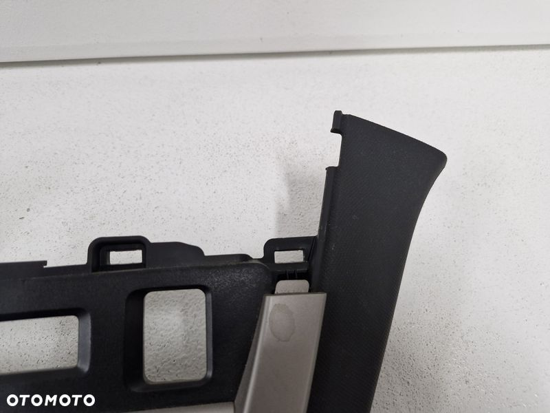 TOYOTA MATRIX 2 II E140 PANEL WYBIERAKA ZMIANY BIEGÓW AUTOMAT - 6