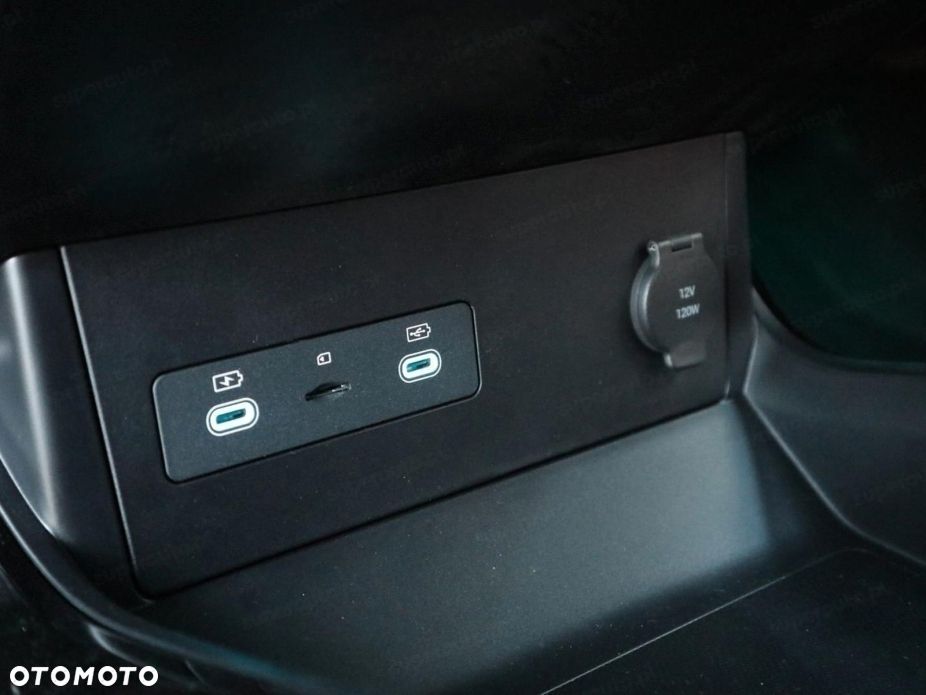 BYD Seal U - 12
