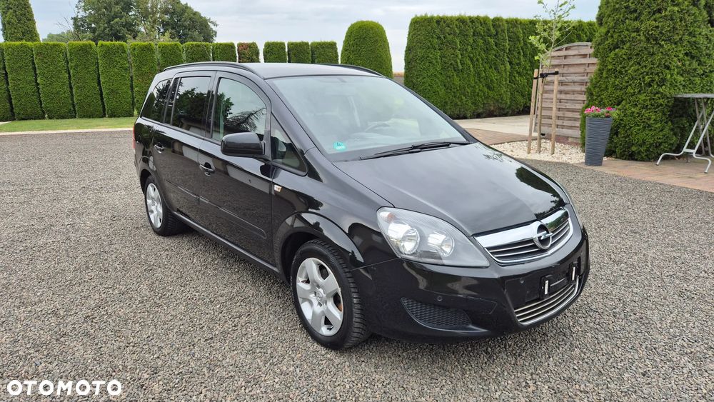 Opel Zafira - 9