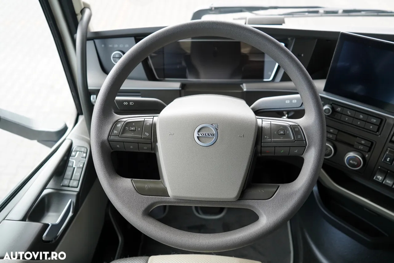 Volvo FH 500 / XXL / 2024 / I-PARK COOL / PIELE / I-SHIFT / CONTRACT DE REPARAȚIE POST-SERVICE / IMPORTAT - 21