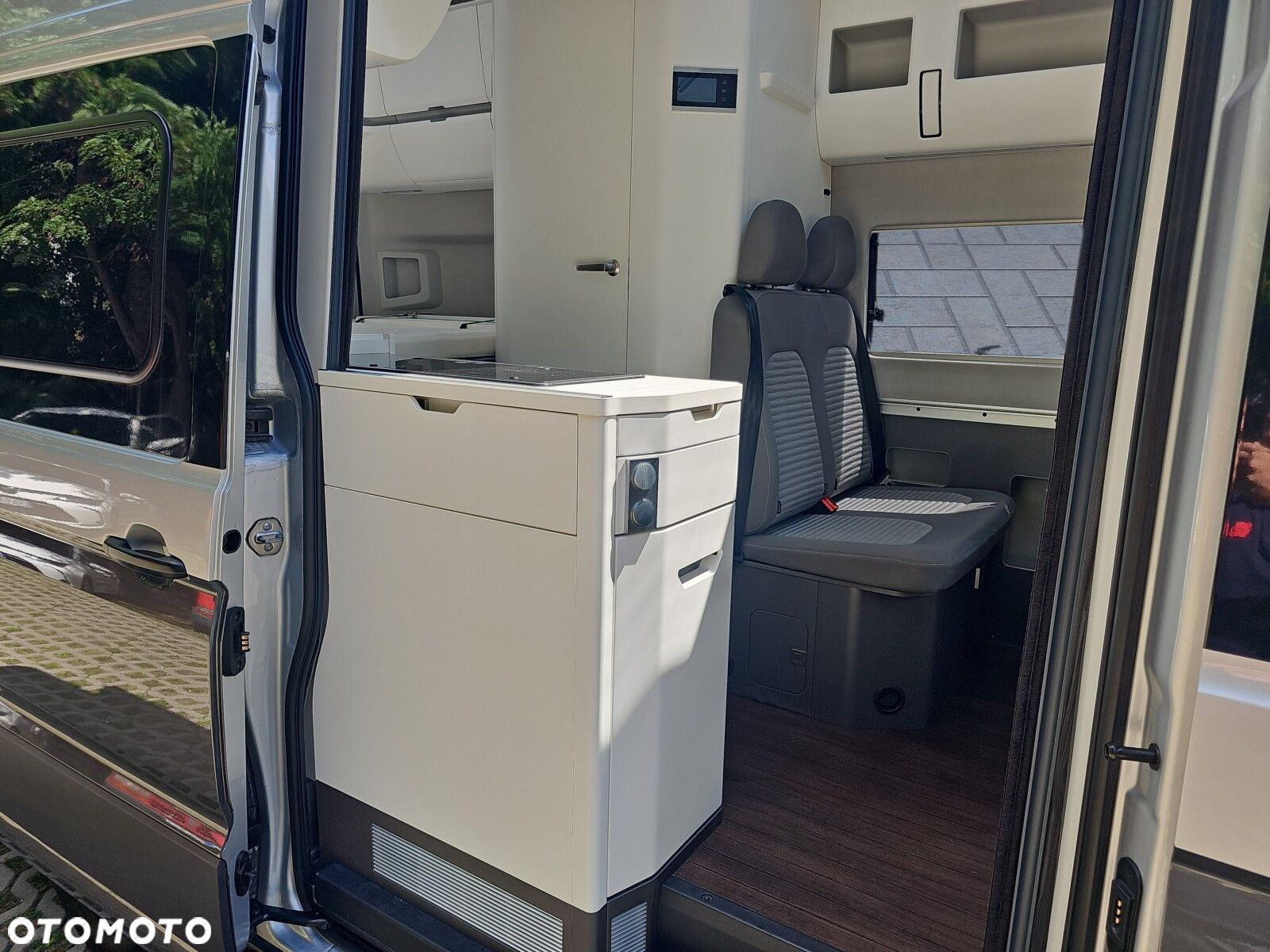 Volkswagen Grand California - 30