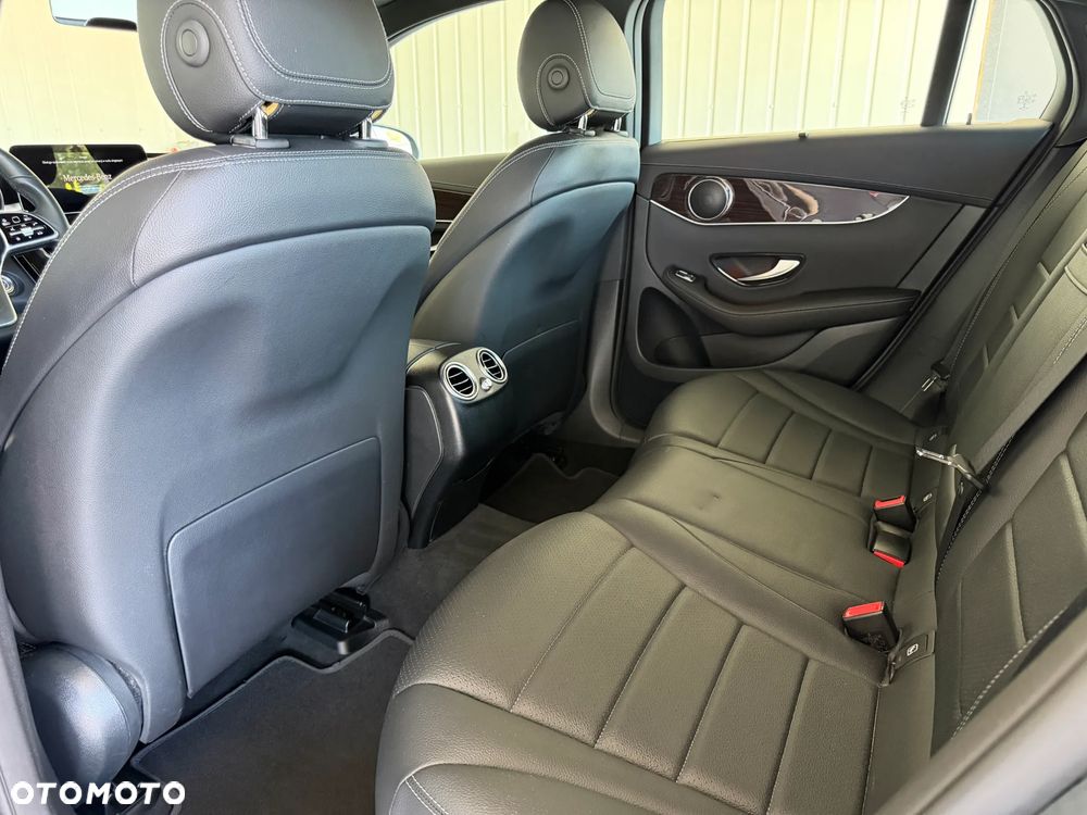 Mercedes-Benz GLC 220 d 4-Matic - 28