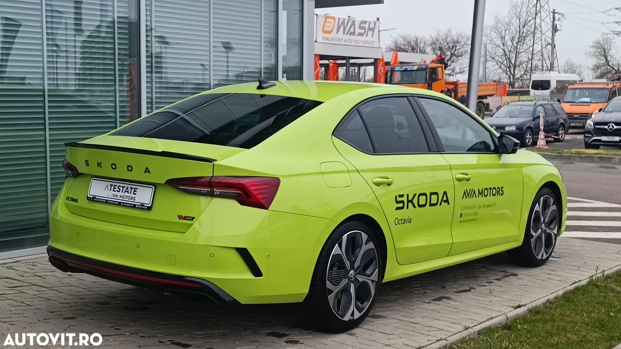 Skoda Octavia 2.0 TSI 265 CP DSG RS - 6