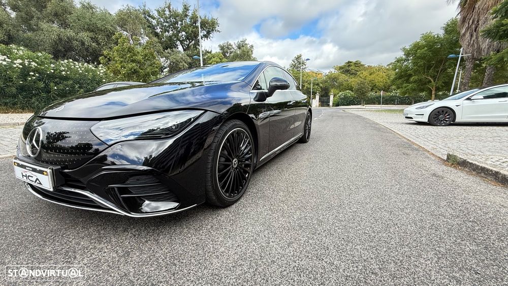 Mercedes-Benz EQE - 7