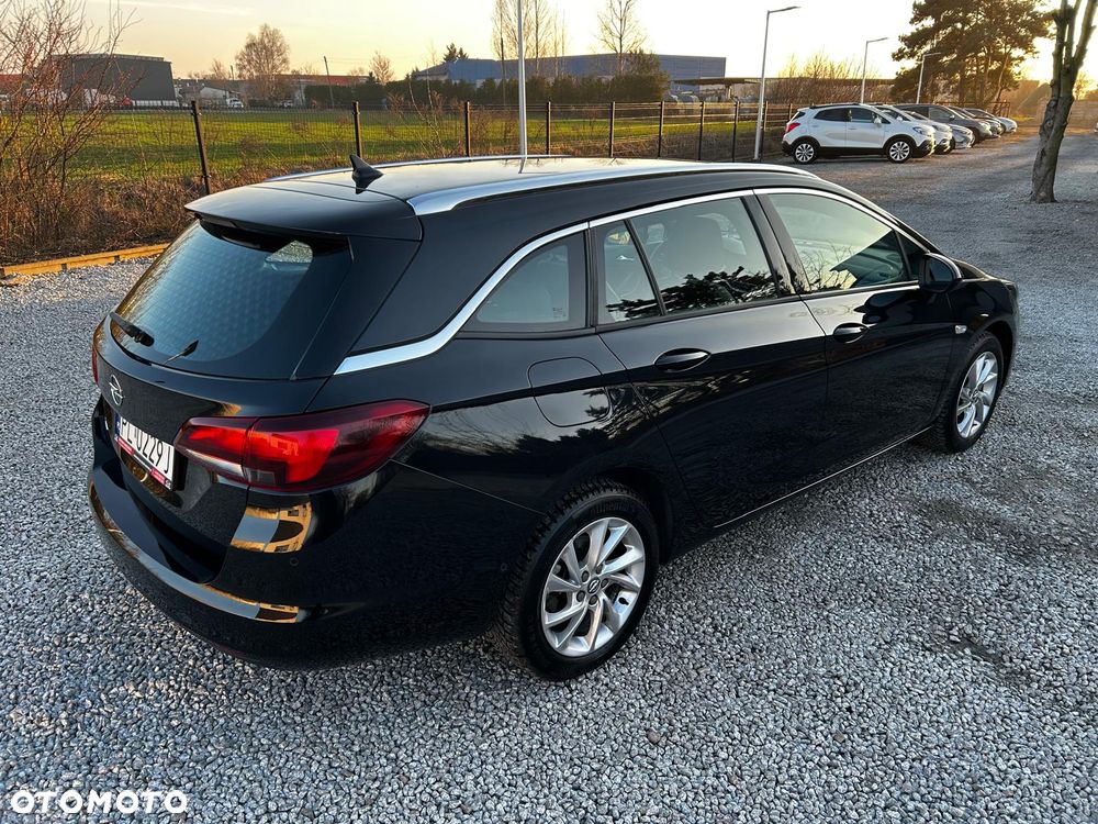 Opel Astra 1.2 Turbo Business Edition - 7