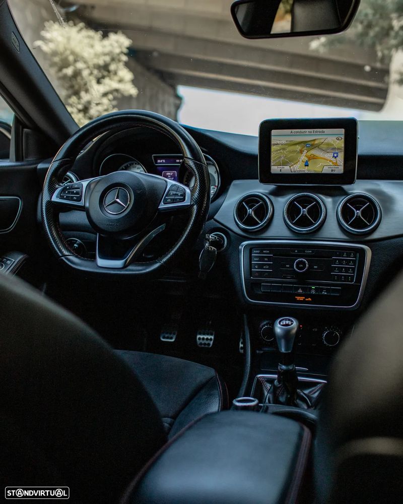 Mercedes-Benz CLA 180 d Shooting Brake AMG Line - 9