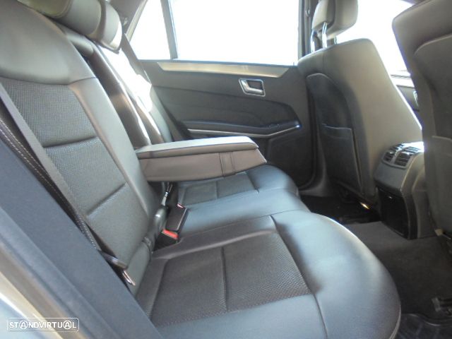 Mercedes-Benz E 300 Bluetec Hybrid Avantgarde - 9