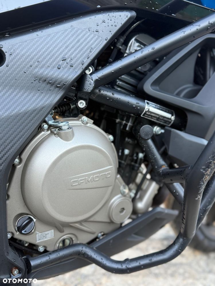 CFMoto 650 MT - 25