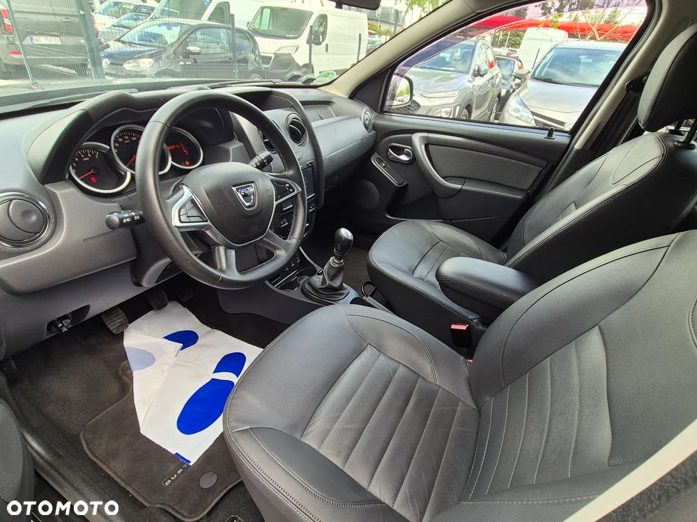 Dacia Duster 1.2 TCe Laureate S&S EU6 - 24