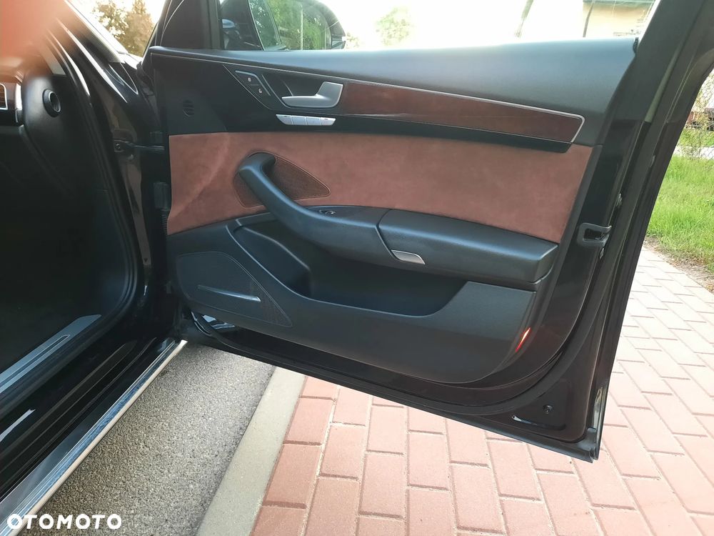 Audi A8 3.0 TFSI Quattro - 32