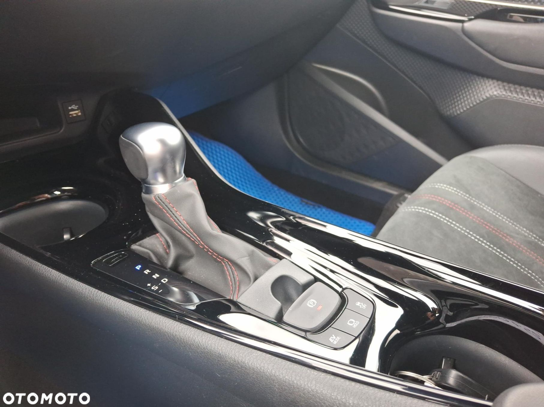 Toyota C-HR - 27
