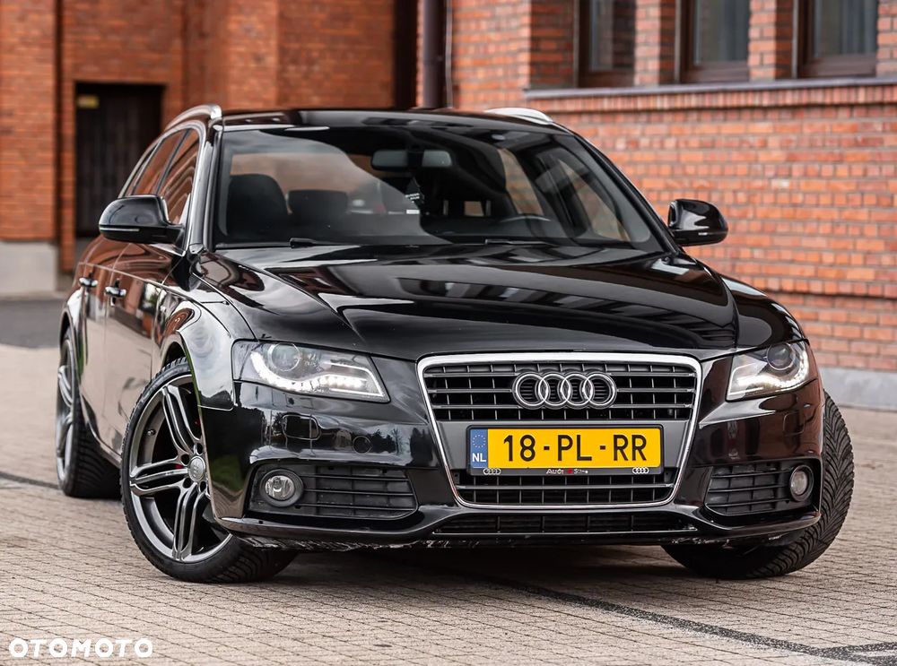 Audi A4 - 1