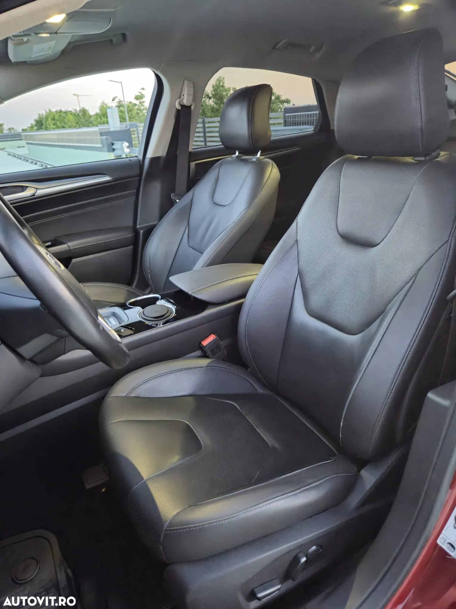 Ford Mondeo 2.0 TDCi Titanium - 16