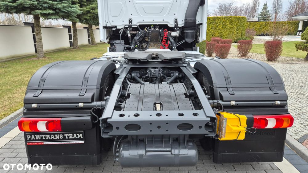 Mercedes-Benz MERCEDES-BENZ///ACTROS///BIG SPACE///1851///2020///JEDYNE 220  TYŚ KM///STANDARD///DUŻE  ZBIORNIKI///EURO6///STAN JAK NOWY - 14