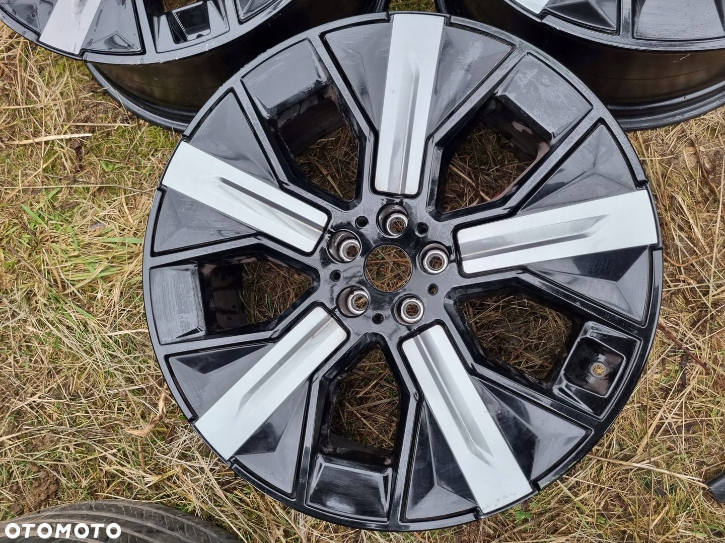BMW i iX i20 9x21 ET36 5x112 5A02655 STYLING 1011 - 2