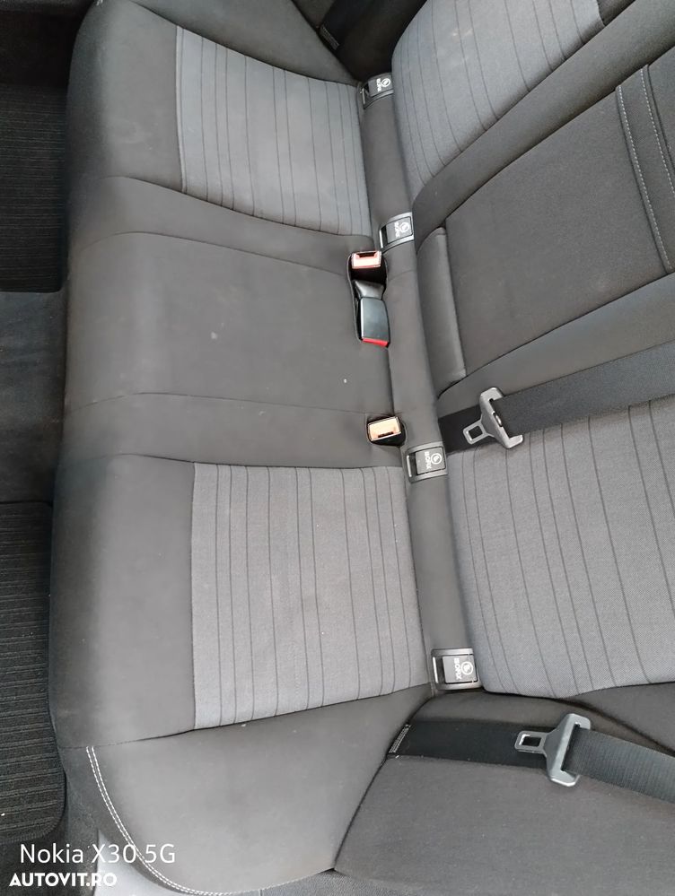 Mercedes-Benz C 200 (BlueTEC) d 7G-TRONIC Avantgarde - 18