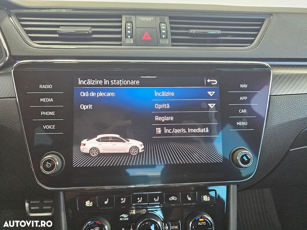 Skoda Superb 2.0 TDI DSG Sportline - 27