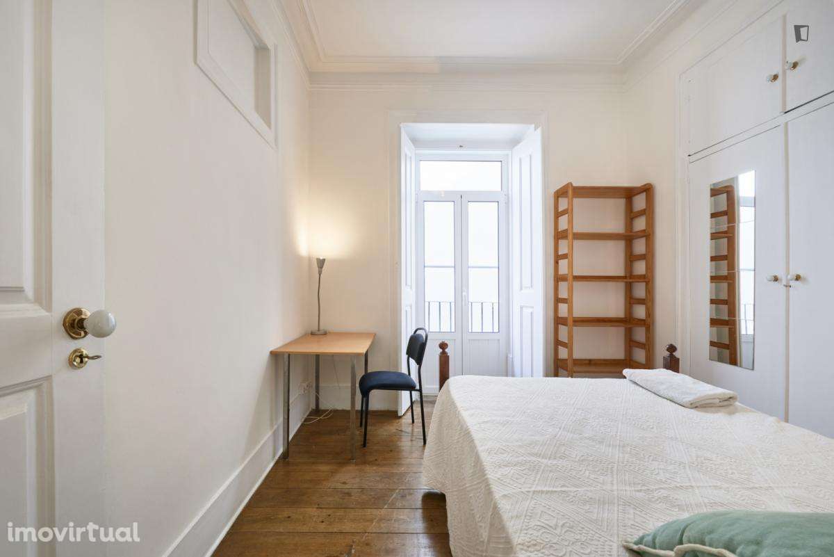 Quarto - localizado em Graça Lisbon - Grande imagem: 3/38