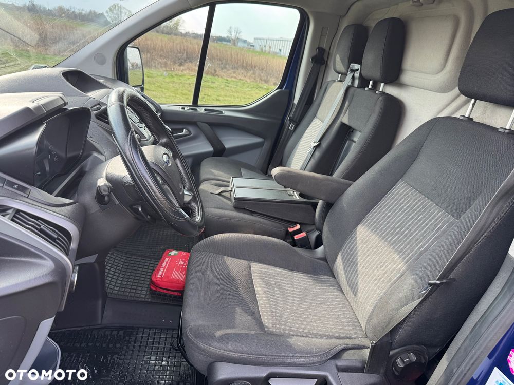 Ford Transit Custom - 24