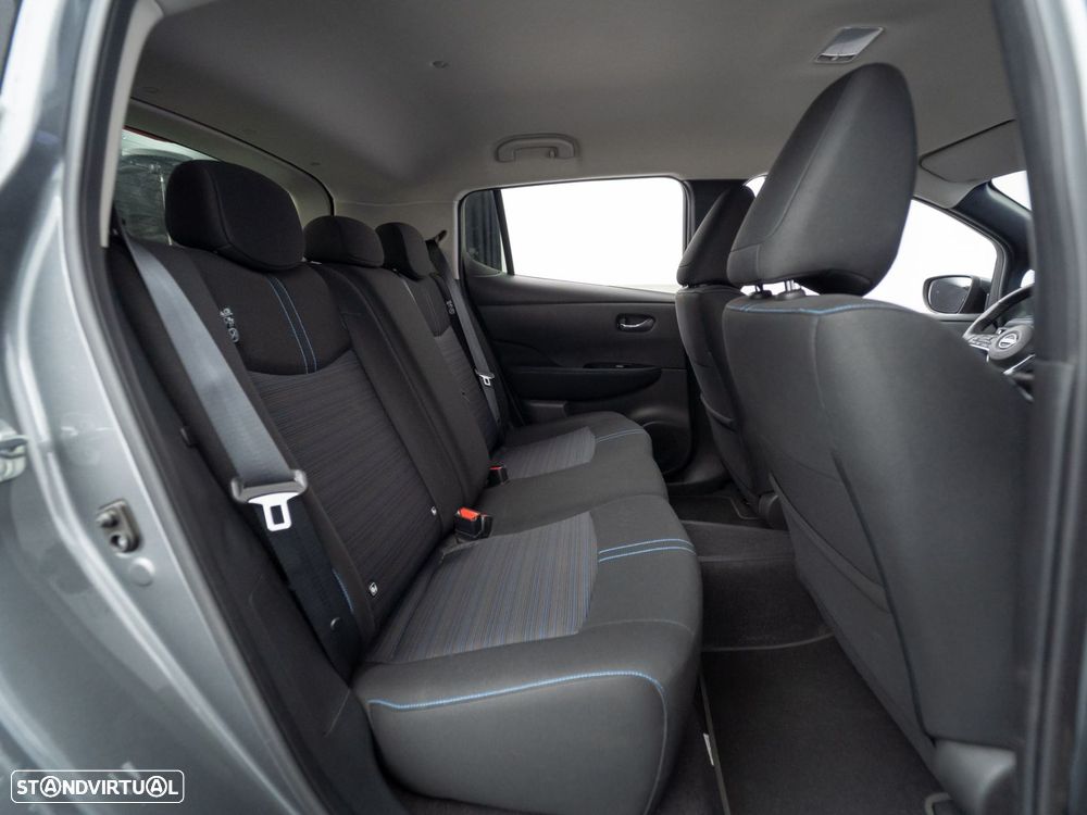 Nissan Leaf N-Connecta - 34