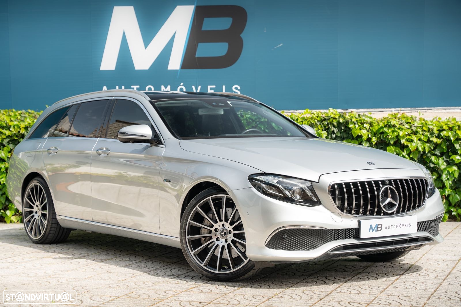 Mercedes-Benz E 300 de Avantgarde - 33