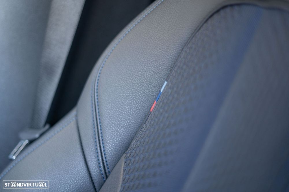 BMW 216 Gran Coupé d Pack Desportivo M - 55