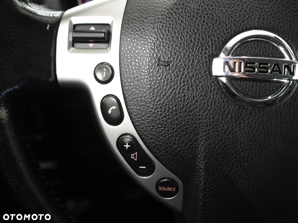 Nissan Qashqai 2.0 dCi DPF I-Way - 36