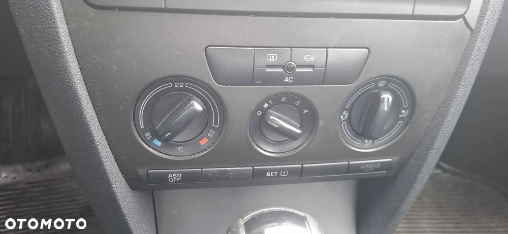 Skoda Octavia I 1,6 BGU  na części - 3