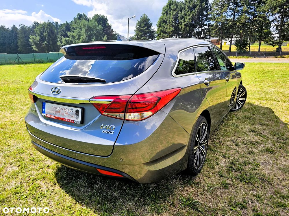 Hyundai i40 Kombi 1.7 CRDi Premium - 16