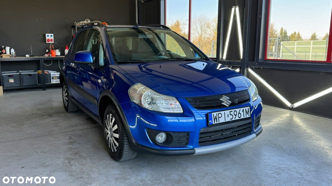 Suzuki SX4 1.6 Premium Outdoor - 2