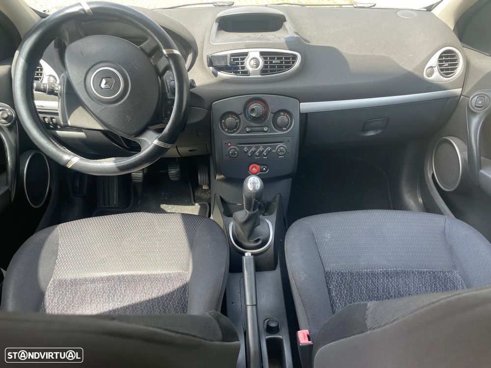 Renault Clio Break 1.5 dCi Dynamique - 8