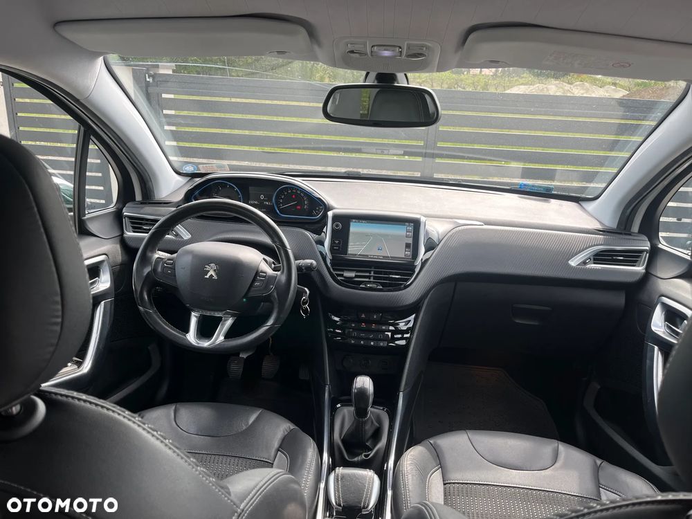 Peugeot 2008 - 14