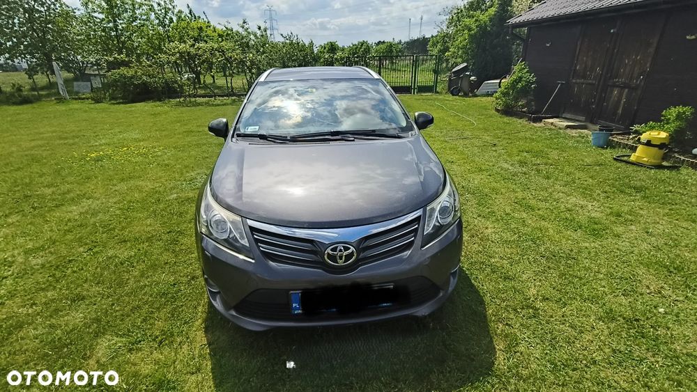 Toyota Avensis - 7