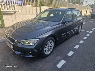 BMW 318 d DPF Touring Edition Lifestyle