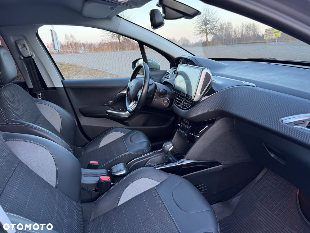 Peugeot 2008 PureTech 110 Stop&Start EAT6 Active - 5