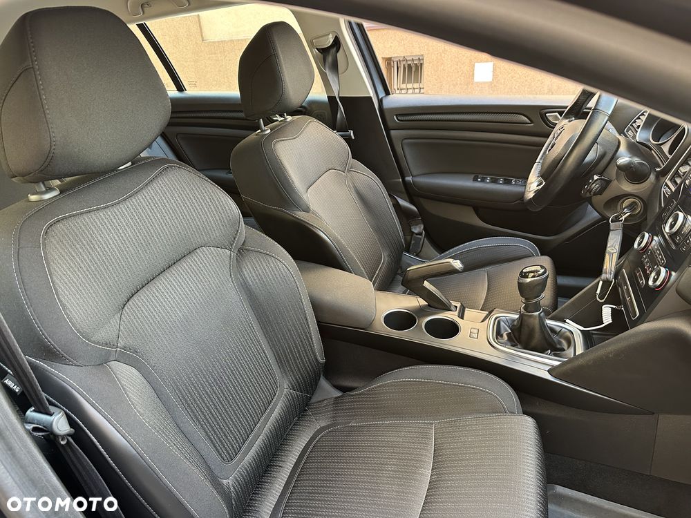Renault Megane 1.2 Energy TCe Limited - 15