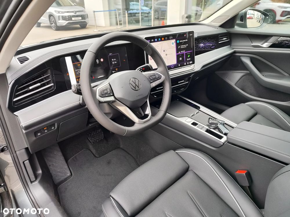 Volkswagen Passat 1.5 TSI ACT mHEV Elegance DSG - 20