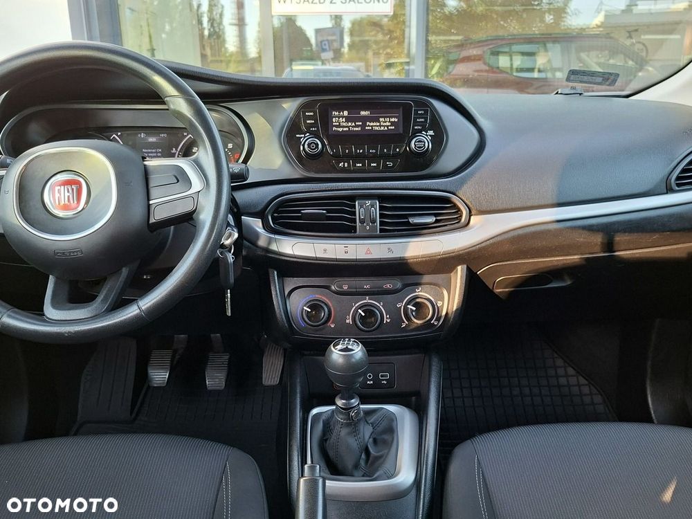 Fiat Tipo 1.4 16v Pop - 25