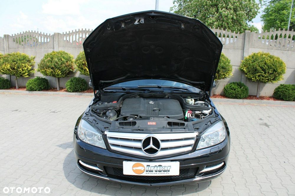 Mercedes-Benz Klasa C 220 (BlueTEC) d 7G-TRONIC Exclusive - 36
