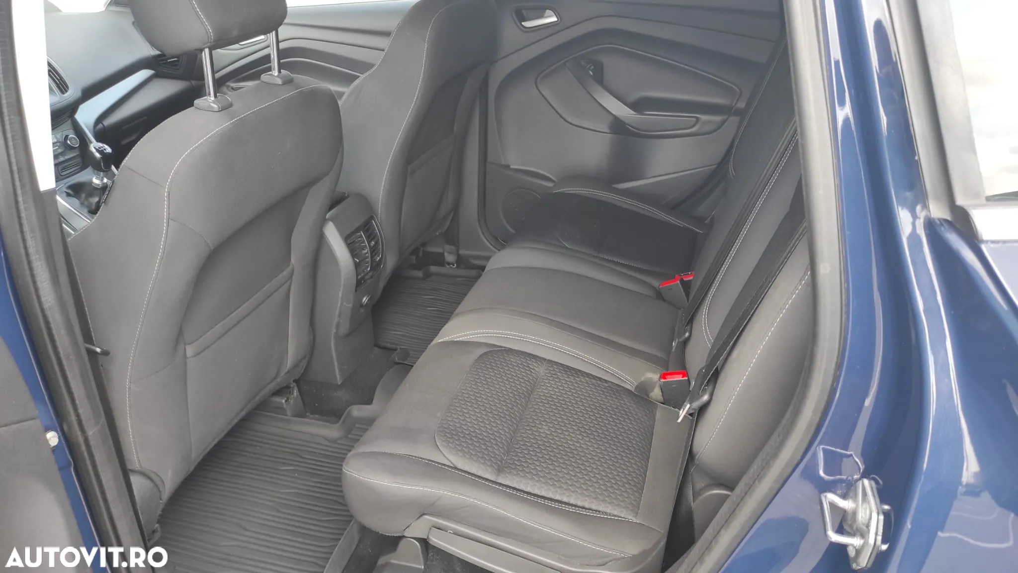 Ford Kuga 2.0 TDCi 4WD Trend - 13