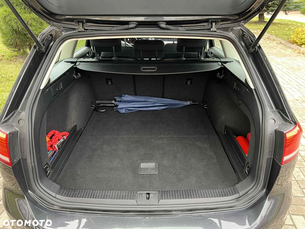 Volkswagen Passat 2.0 TDI BMT Comfortline DSG - 17