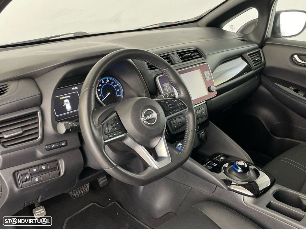 Nissan Leaf N-Connecta - 15