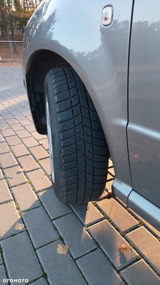 Skoda Fabia 1.4 16V Active - 20