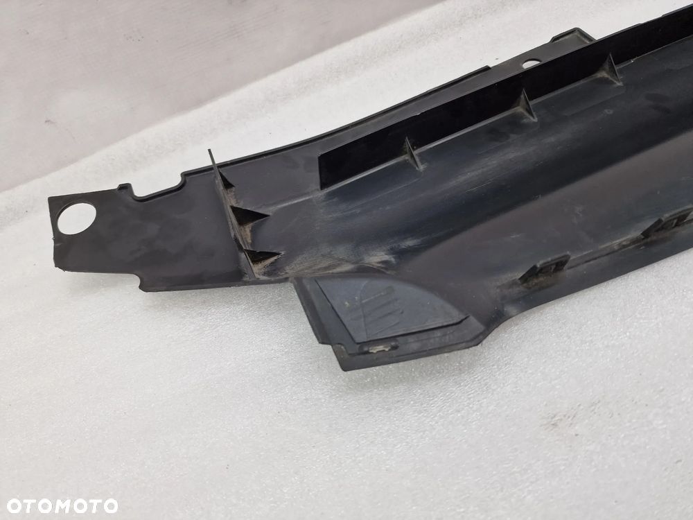AUDI A5 8T0 LIFT 11- OSŁONA / NAKŁADKA PASA PRZEDNIEGO PRZÓD NR 8T0807081F , NR AUKCJI OP91 - 18