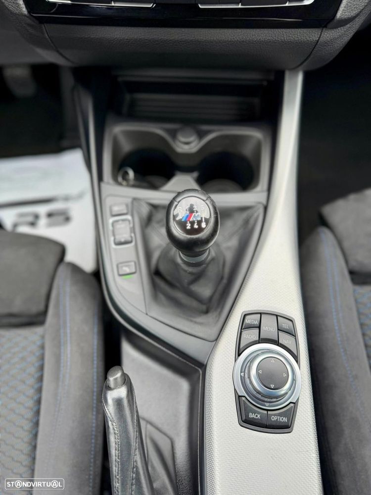 BMW 116 d Pack M - 20