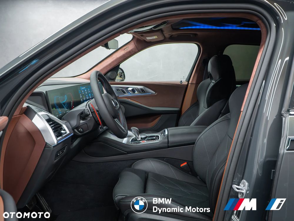 BMW XM - 21
