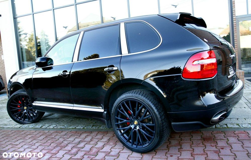 Porsche Cayenne - 27