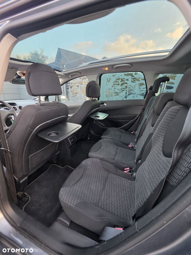 Peugeot 308 - 7