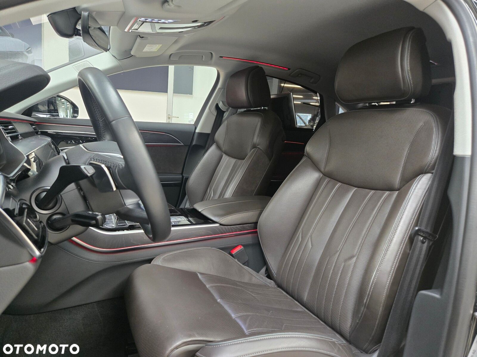 Audi A8 - 21